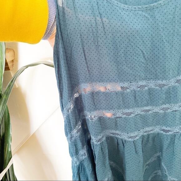 Free people Teal polka dots pattern & lace blouse - Picture 3 of 8